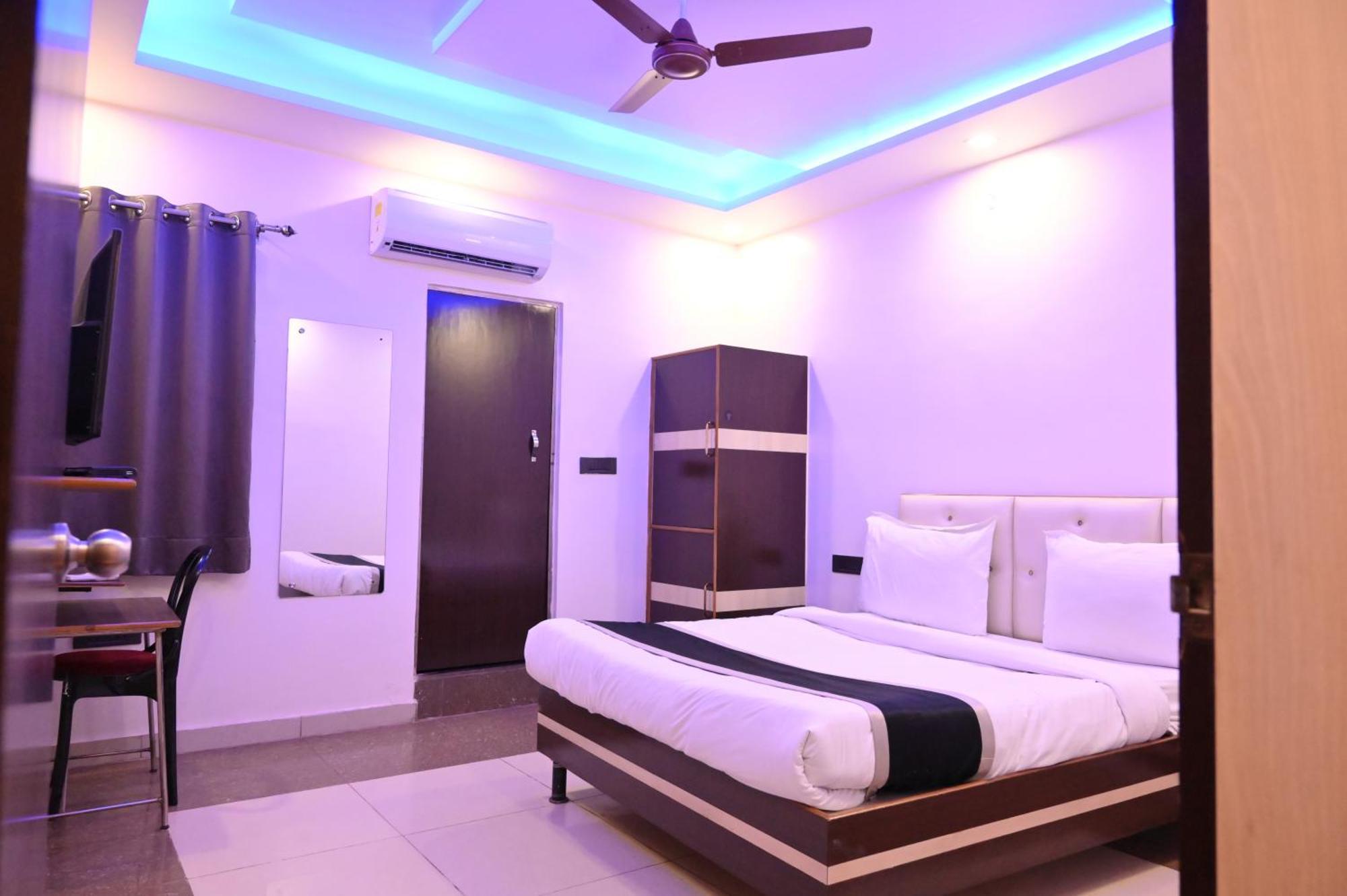 Hotel Riddhi Regency Lucknow Exterior photo