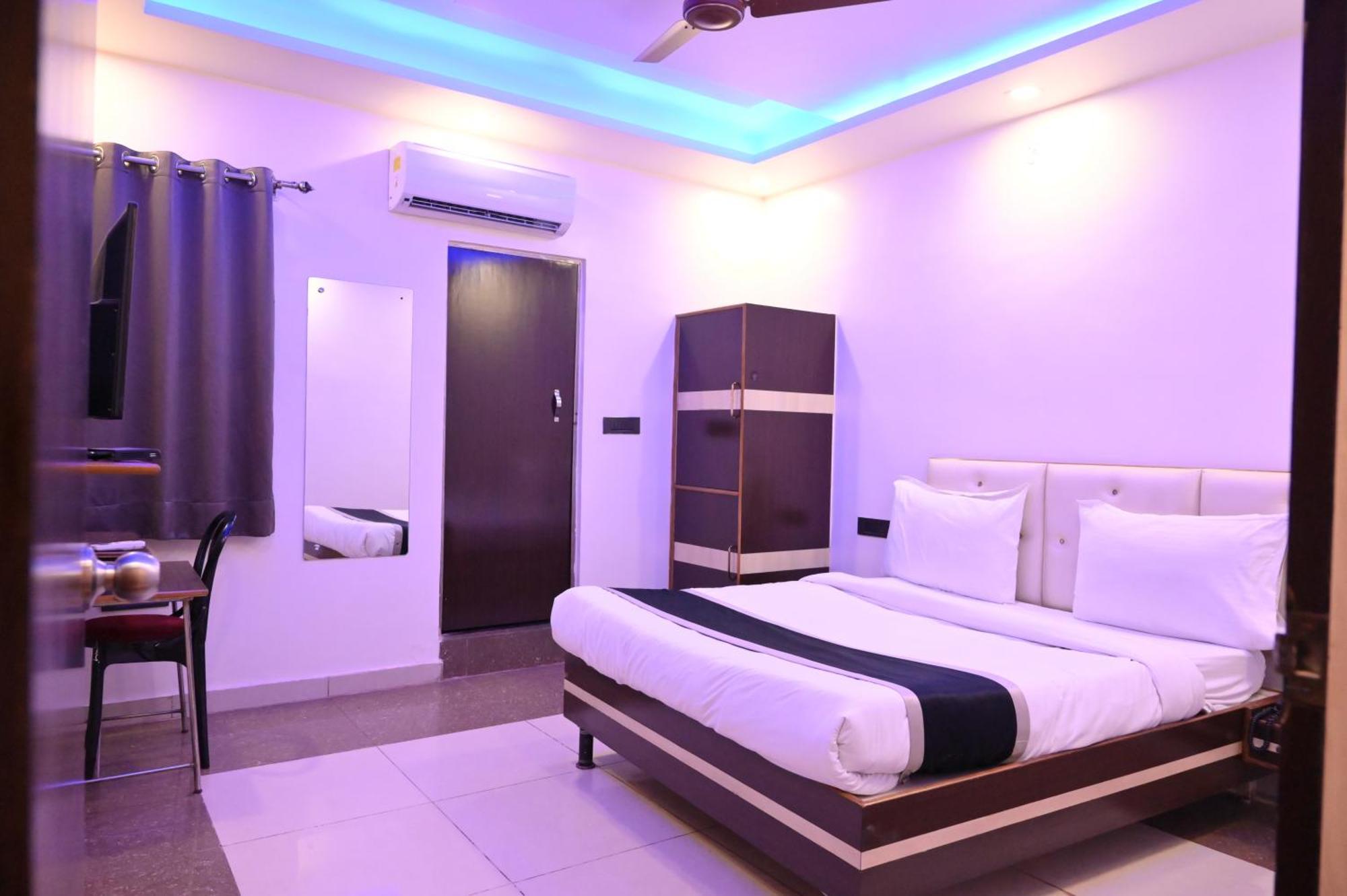 Hotel Riddhi Regency Lucknow Exterior photo